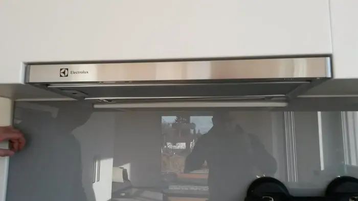 Skleněný obklad do kuchyně na míru