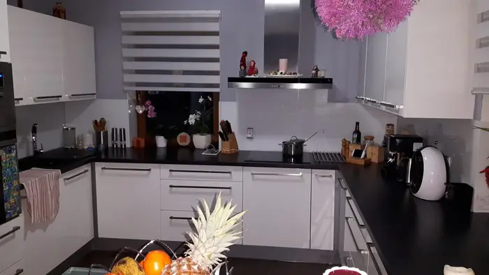 Skleněný obklad do kuchyně na míru